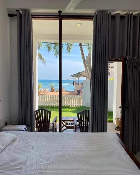 Turtle Beach House Batigama Εξωτερικό φωτογραφία