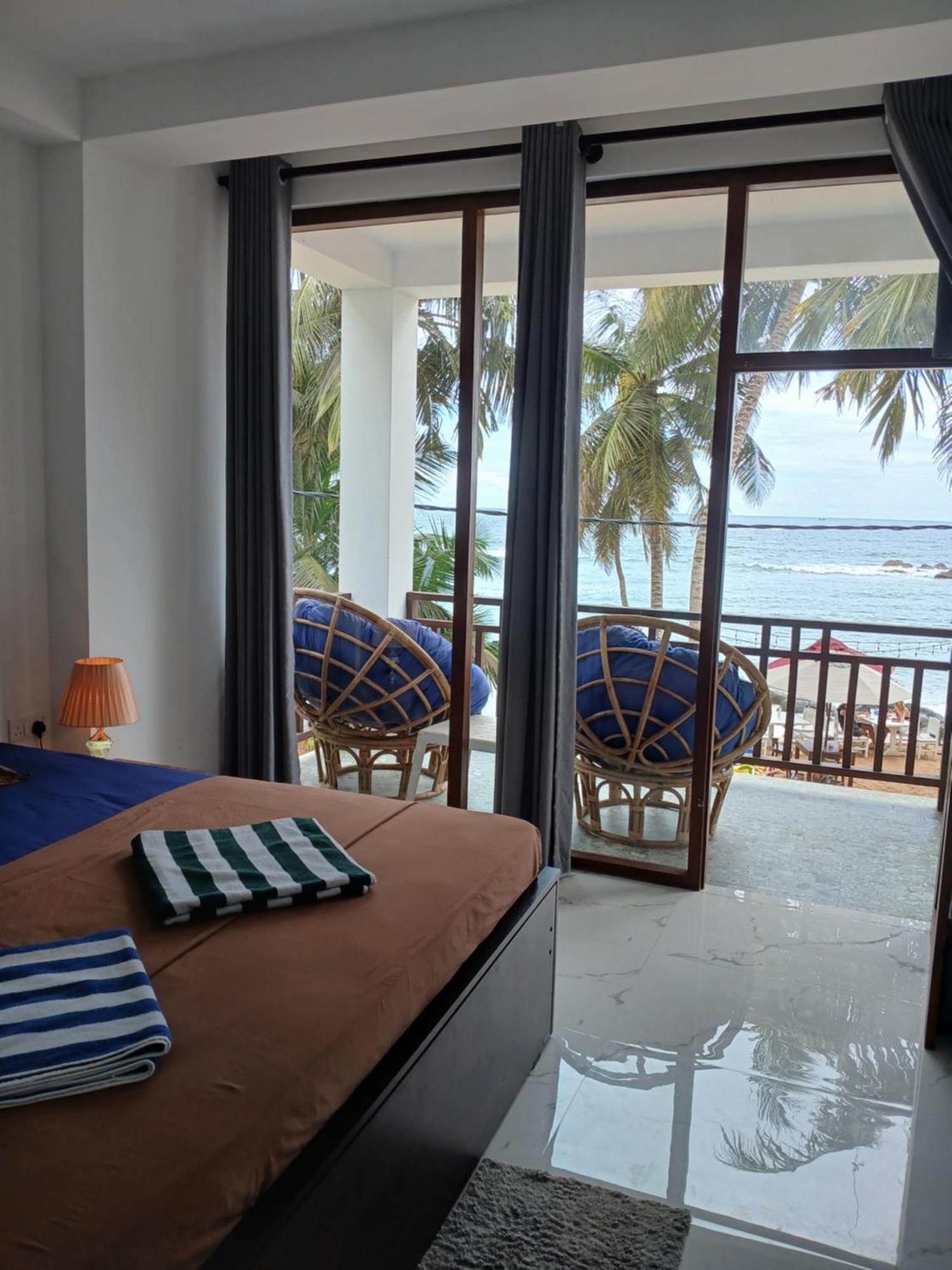 Turtle Beach House Batigama Δωμάτιο φωτογραφία