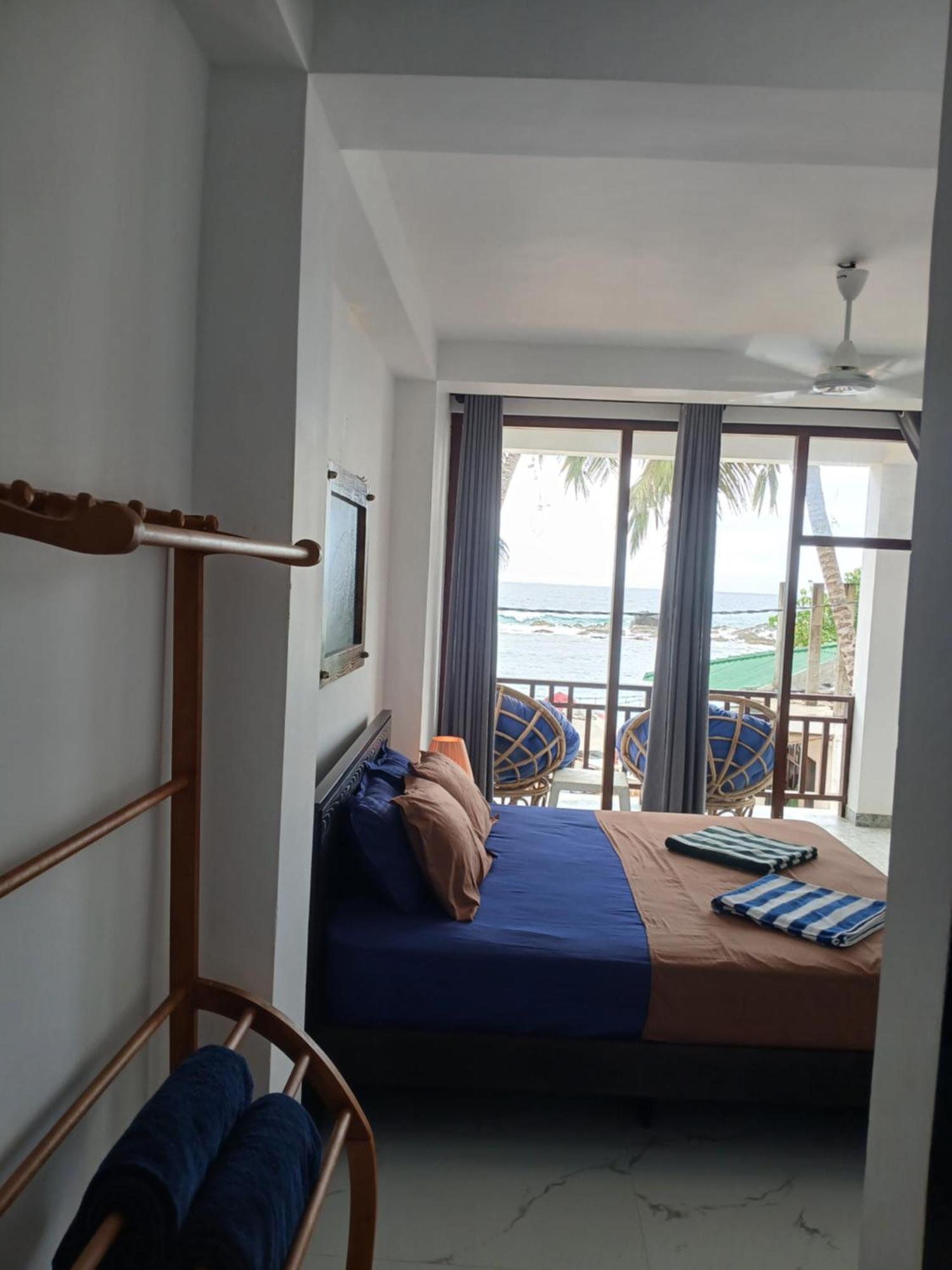 Turtle Beach House Batigama Δωμάτιο φωτογραφία